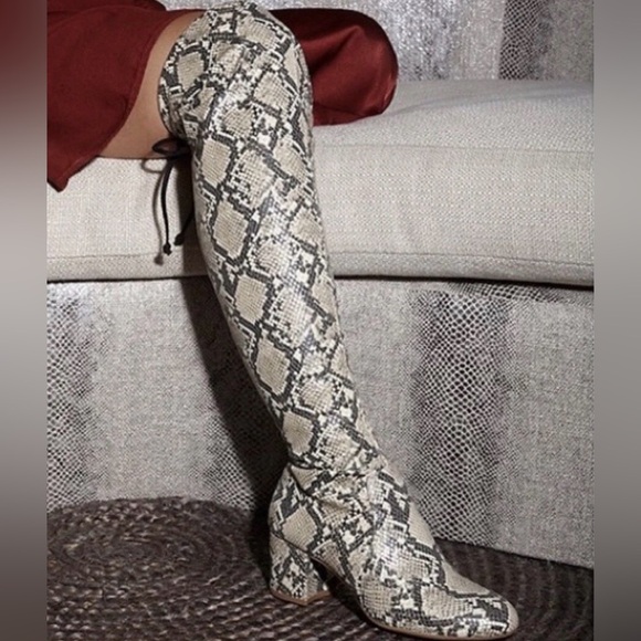 Gianni Bini Shoes - Gianni Bini Trillia Snakeskin Over the Knee Boots, SZ 6